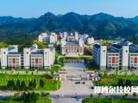河源衛(wèi)生學(xué)校2021年招生辦聯(lián)系電話