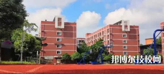 成都機械高級技工學校2021年招生辦聯(lián)系電話