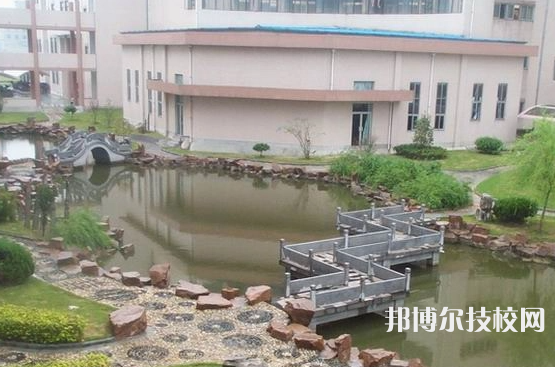 海鹽縣商貿(mào)學(xué)校5