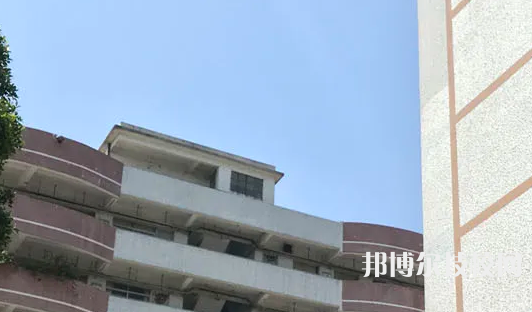 平塘中等職業(yè)學(xué)校2021年學(xué)費(fèi)、收費(fèi)多少