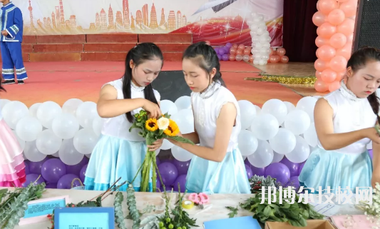 平塘中等職業(yè)學(xué)校怎么樣、好不好