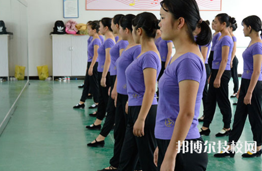 惠水中等職業(yè)學(xué)校2021年招生辦聯(lián)系電話