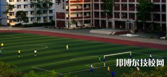 成都石化工業(yè)學(xué)校怎么樣、好不好