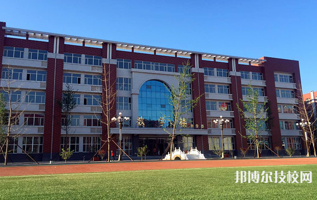 張家口華溢中等專業(yè)學(xué)校2021年學(xué)費、收費多少