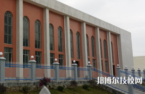 安龍職業(yè)技術(shù)學(xué)校2021年宿舍條件