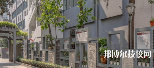 四川成都財貿(mào)職業(yè)高級中學校2021年有哪些專業(yè)