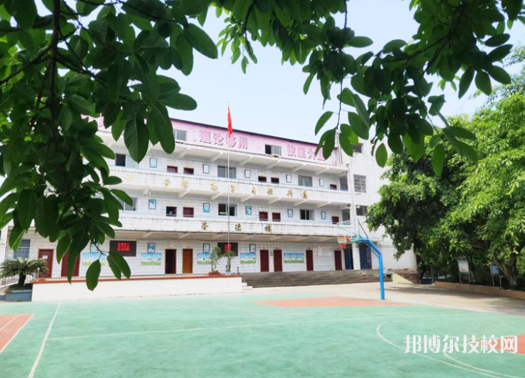 重慶渝西衛(wèi)生學(xué)校地址在哪里