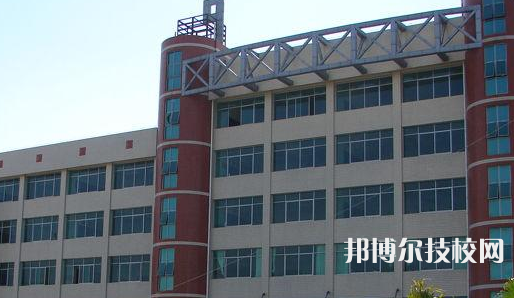 貴州省化工學校2021年招生錄取分數(shù)線