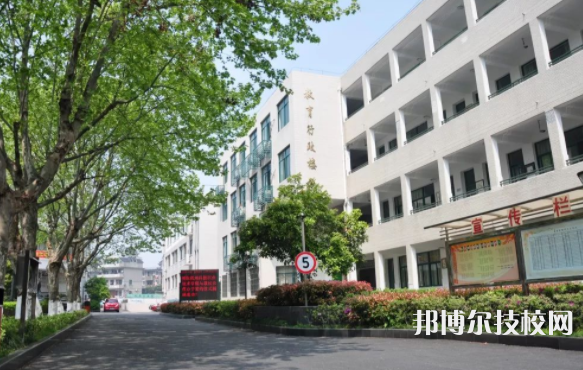 杭州建設(shè)職業(yè)學(xué)校1