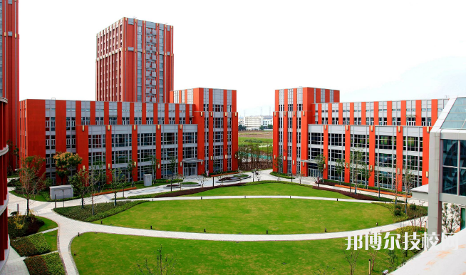 西安醫(yī)藥科技職業(yè)學(xué)校怎么樣、好不好