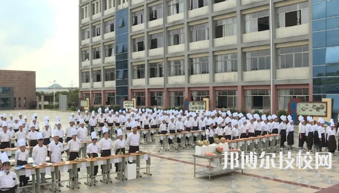 普定職業(yè)技術(shù)學(xué)校2021年招生錄取分?jǐn)?shù)線