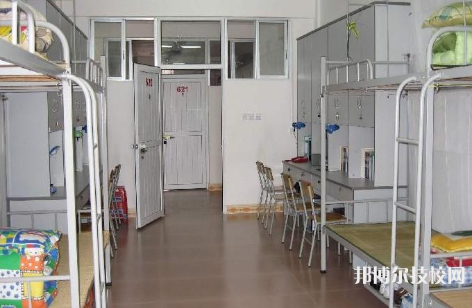 河北青縣幼兒師范學(xué)校2021年宿舍條件