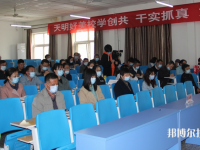 華北工業(yè)學(xué)校2023年報(bào)名條件、招生要求、招生對(duì)象