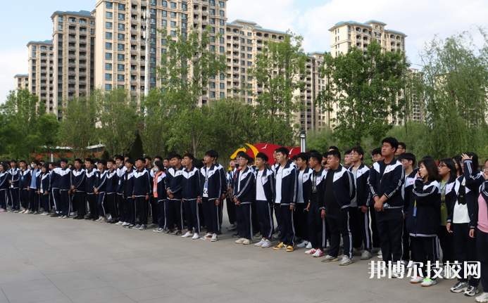 華北工業(yè)學(xué)校2021年招生辦聯(lián)系電話