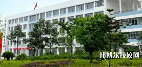 四川新津職業(yè)高級(jí)中學(xué)2021年招生簡(jiǎn)章