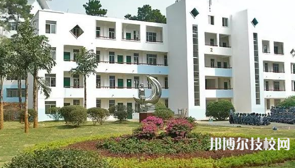 石家莊中天中等專業(yè)學(xué)校2021年報(bào)名條件、招生要求、招生對(duì)象