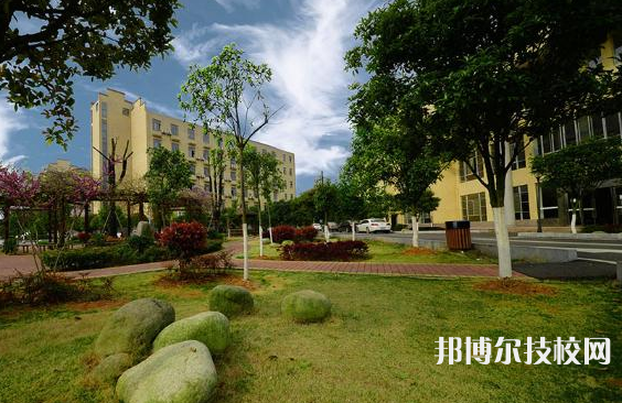 石家莊中天中等專業(yè)學(xué)校網(wǎng)站網(wǎng)址