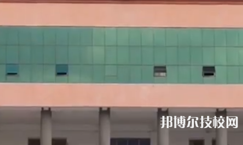 望謨中等職業(yè)學(xué)校怎么樣、好不好