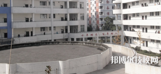 四川衛(wèi)生學(xué)校網(wǎng)站網(wǎng)址