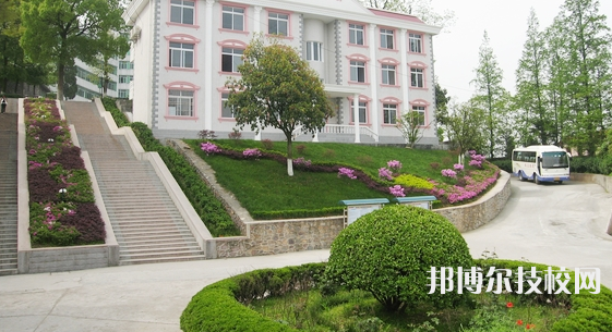 沙河衛(wèi)生學(xué)校怎么樣、好不好
