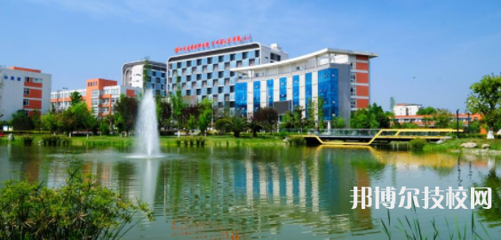 成都鐵路衛(wèi)生學(xué)校2021年招生錄取分?jǐn)?shù)線(xiàn)