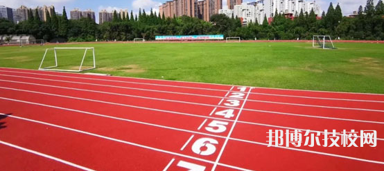 四川水產(chǎn)學(xué)校2021年學(xué)費、收費多少