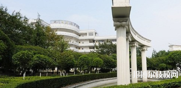 四川水產(chǎn)學(xué)校地址在哪里