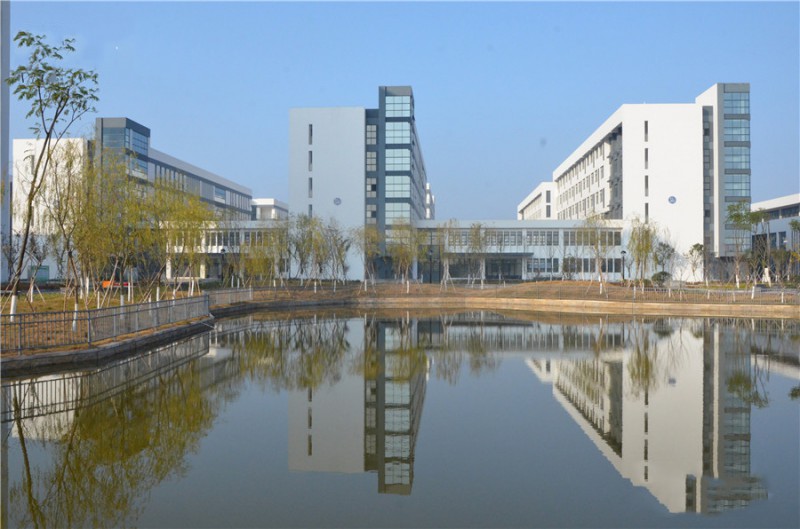 江蘇東臺中等專業(yè)學(xué)校2021年宿舍條件