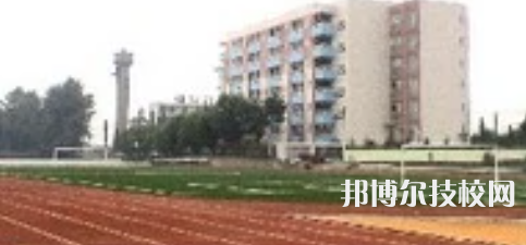 成都財(cái)政貿(mào)易學(xué)校2021年報(bào)名條件、招生要求、招生對(duì)象