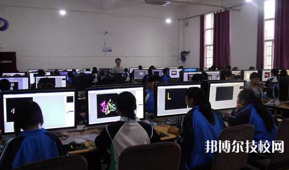 邢臺(tái)交安中等職業(yè)技術(shù)學(xué)校2021年招生辦聯(lián)系電話