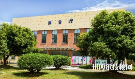 義烏國際商貿(mào)學(xué)校6