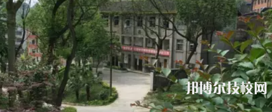 自貢大安職業(yè)技術(shù)學(xué)校2021年招生錄取分?jǐn)?shù)線