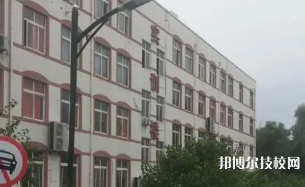 邯鄲現(xiàn)代工業(yè)中等專業(yè)學(xué)校2021年招生錄取分?jǐn)?shù)線