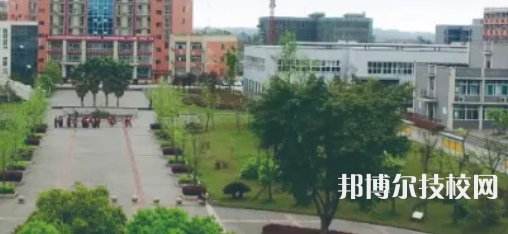 富順職業(yè)技術(shù)學(xué)校2021年招生簡(jiǎn)章