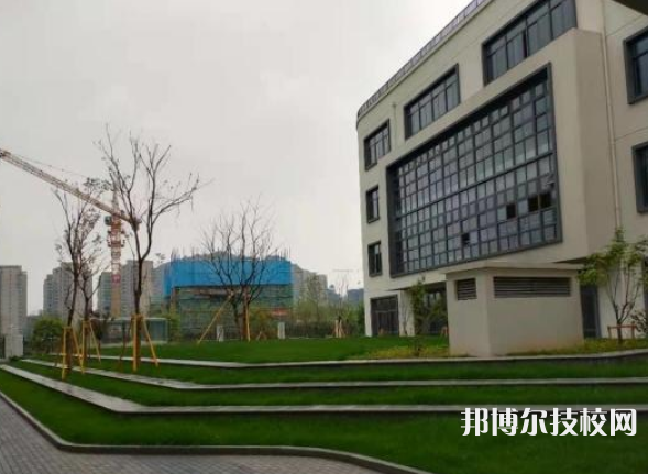 咸陽(yáng)陜廣電子機(jī)械職業(yè)技術(shù)學(xué)校2023年網(wǎng)站網(wǎng)址