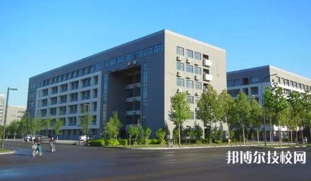 河北科技工程學(xué)校2021年報(bào)名條件、招生要求、招生對(duì)象
