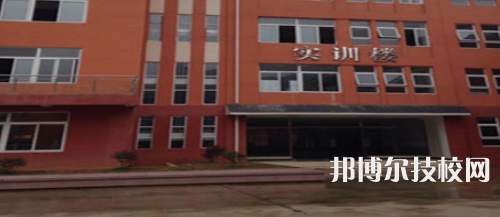 貴州黃平中等職業(yè)學校2021年招生錄取分數(shù)線