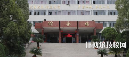 貴陽精工科技學(xué)校2021年招生錄取分?jǐn)?shù)線