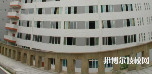 四川自貢高級技工學(xué)校2021年有哪些專業(yè)
