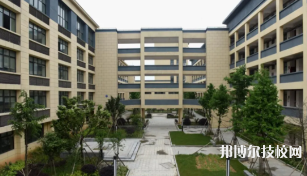 柳市職業(yè)技術(shù)學(xué)校2
