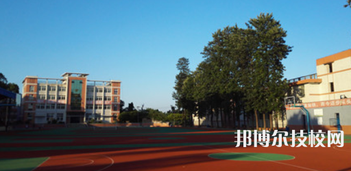 四川鹽業(yè)學(xué)校2021年報名條件、招生要求、招生對象