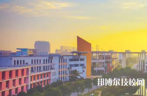 湖州藝術與設計學校6