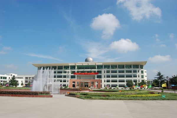 江蘇金湖中等專業(yè)學校2021年有哪些專業(yè)