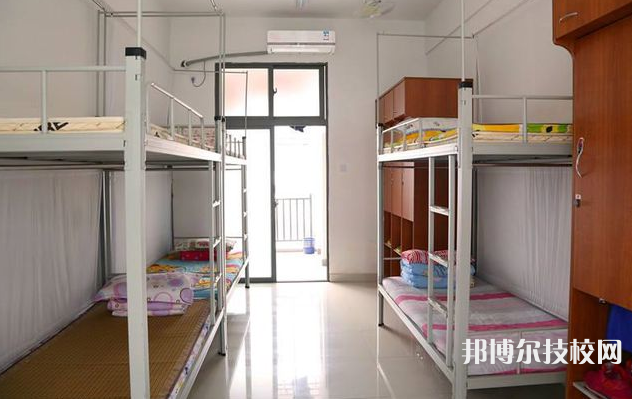 石家莊匯才職業(yè)中專學(xué)校2021年宿舍條件