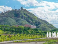 攀枝花衛(wèi)生學(xué)校2023年學(xué)費(fèi)、收費(fèi)多少