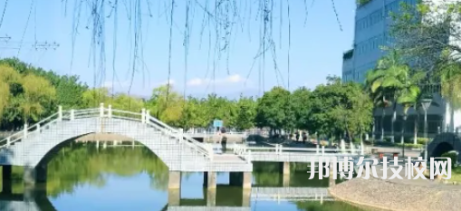攀枝花衛(wèi)生學(xué)校2021年有哪些專業(yè)