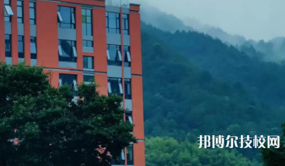 縉云縣工藝美術(shù)學(xué)校5