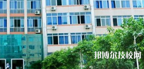 瀘州化工工程職業(yè)技術(shù)學(xué)校2021年有哪些專業(yè)