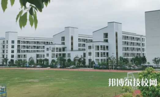 仙居縣職業(yè)中等專業(yè)學(xué)校3