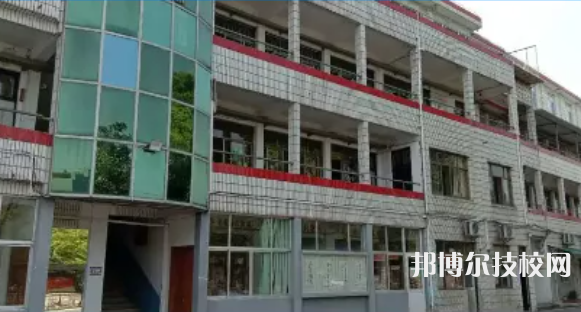 臺(tái)州建聯(lián)職業(yè)學(xué)校1